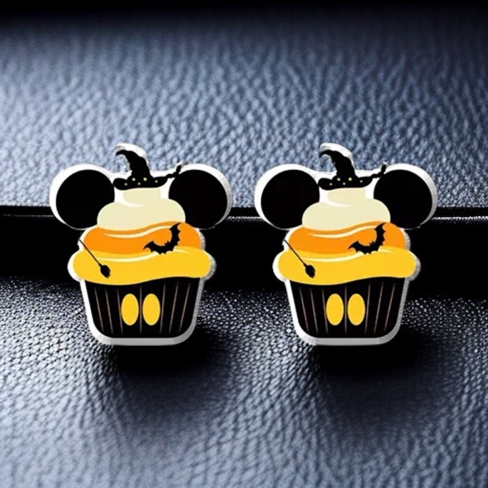 π Hauntingly Cute Halloween Stud Earrings β Spooktacular Styles Await! π» NWT - Picture 5 of 16